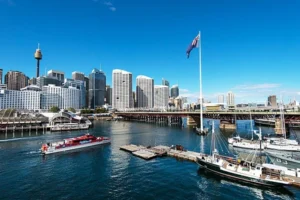 Family enjoying Sydney Aquarium, Australia