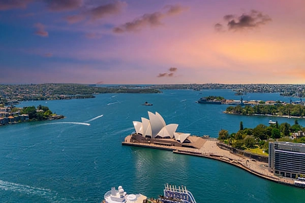 Sydney Travel Myths vs Reality